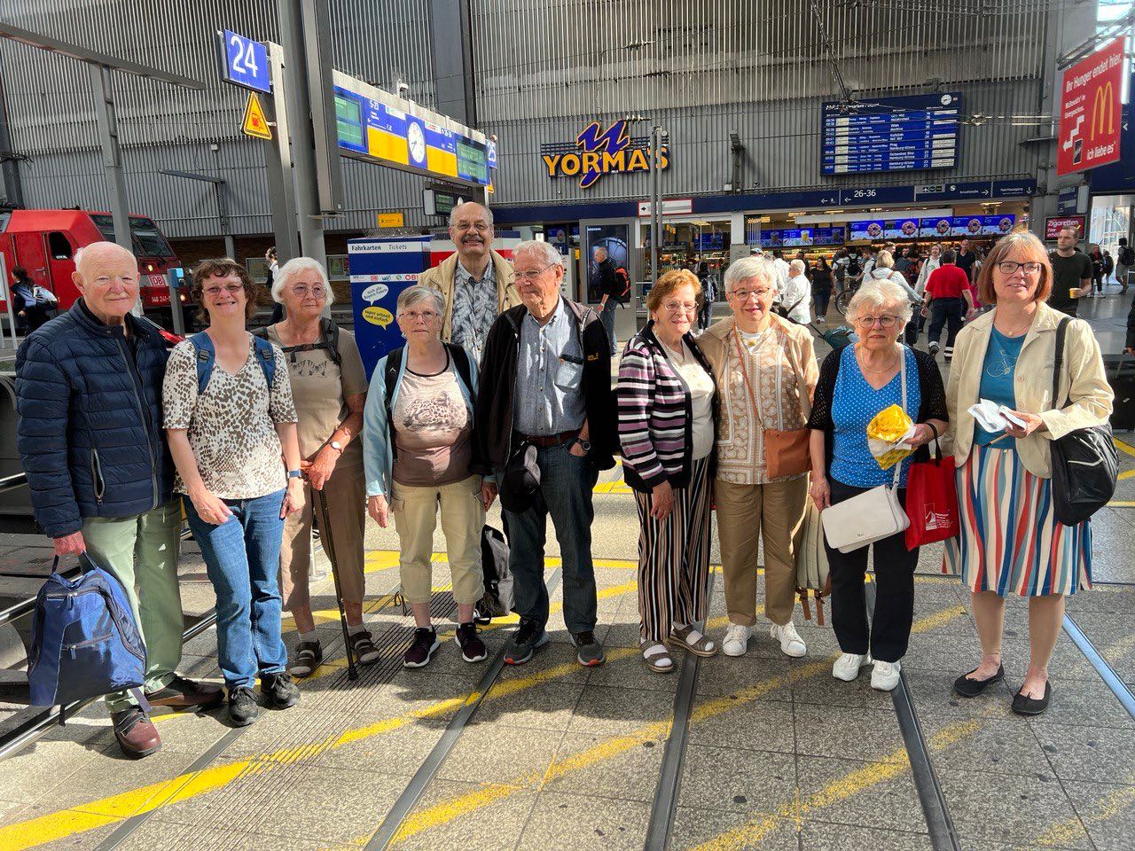 Gruppenfoto vor der Abfahrt