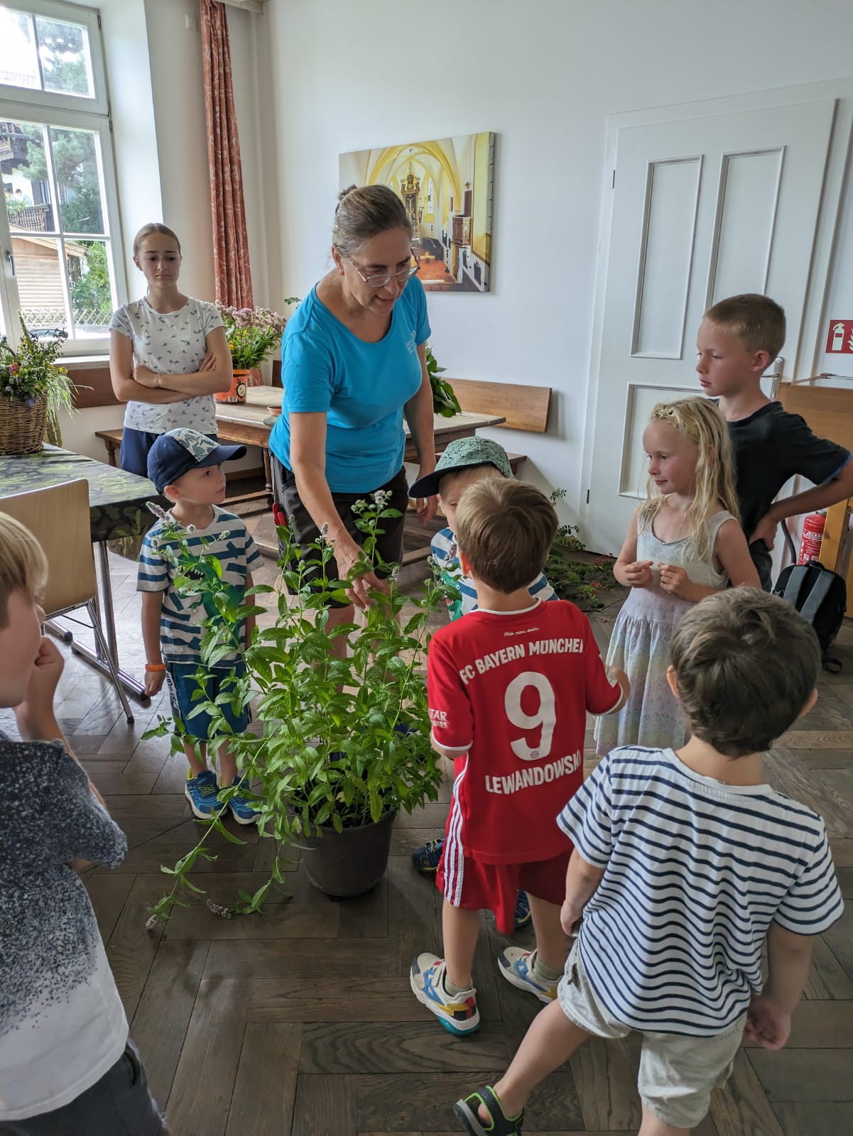 Kräuterbuschn und Familiengottesdienst