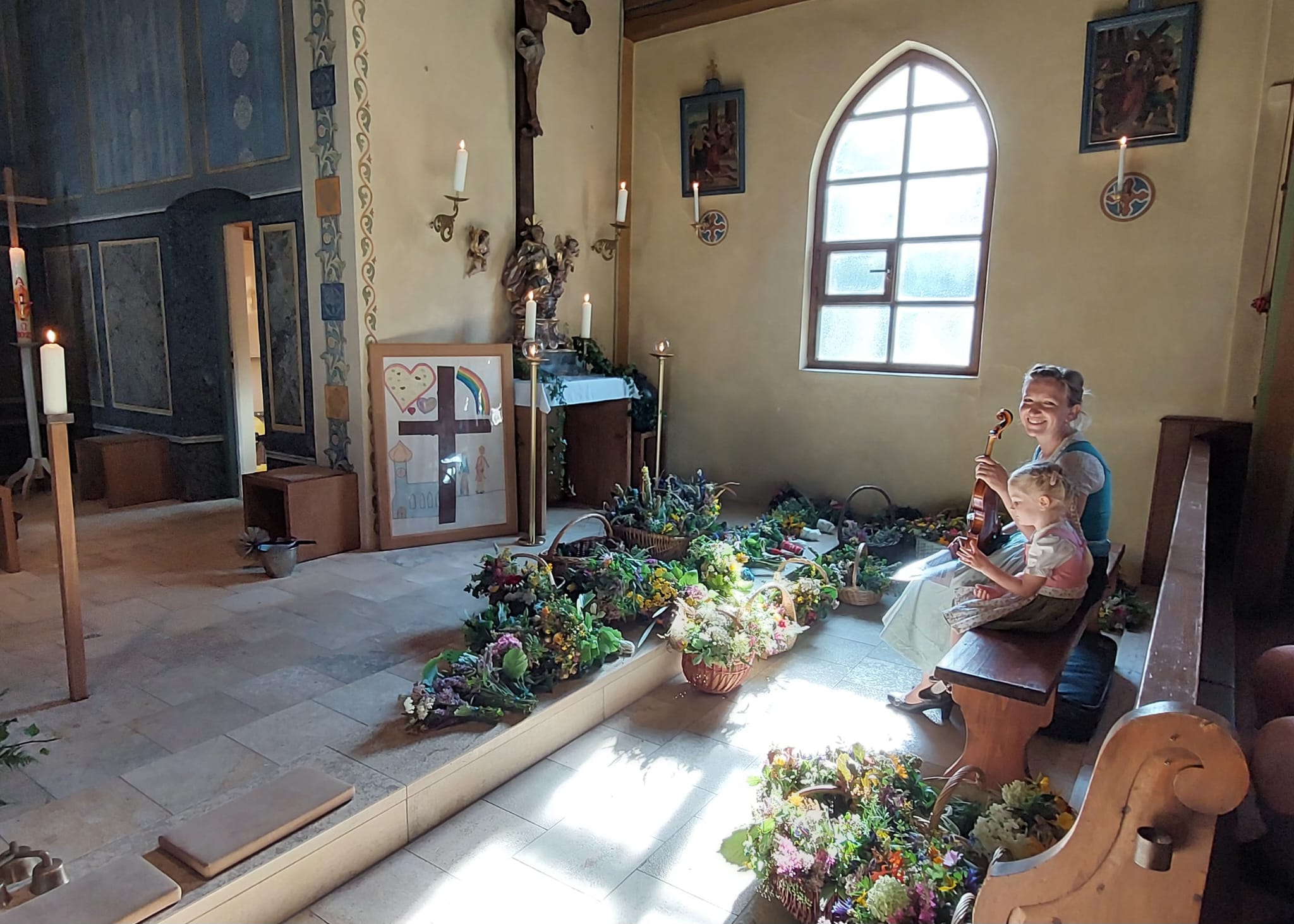 Kräuterbuschn und Familiengottesdienst