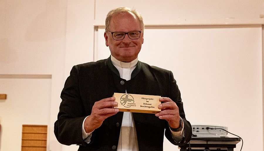 Monsignore Thomas Frauenlob bei der Auftaktveranstaltung zum Leitprojekt "Immobilien & Pastoral" am 19. Oktober 2023 in Bad Reichenhall