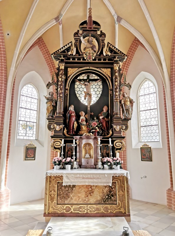 Lindum_Innen_Altar