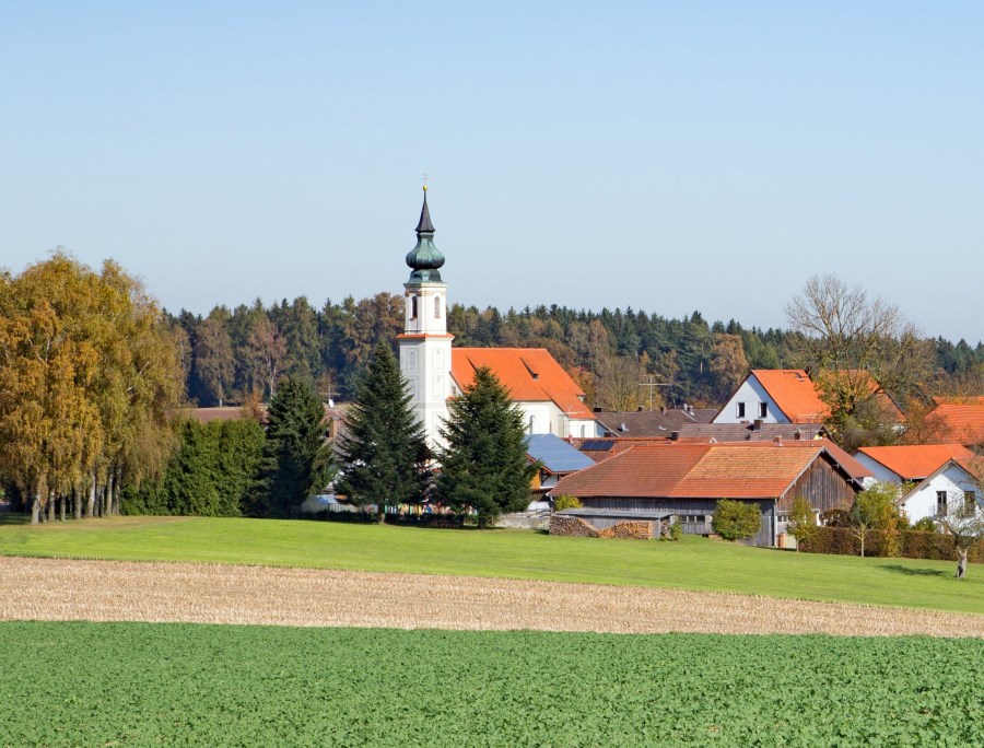 Landersdorf_Außen_fern_Herbert