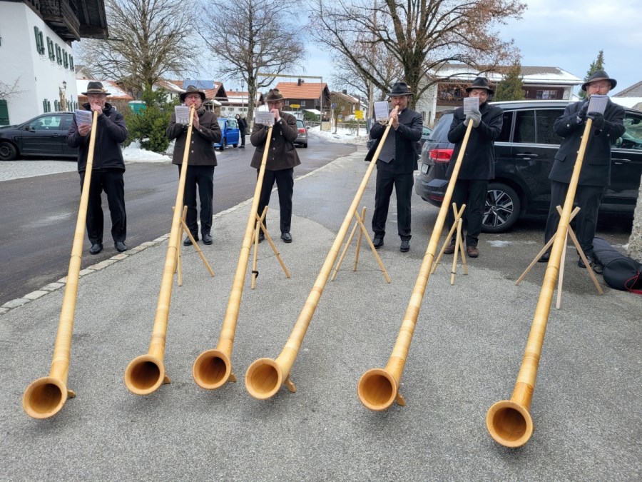 St_Georg_xTra_Gottesdienst_mit_Alphoerner_10.12.2023 (10)