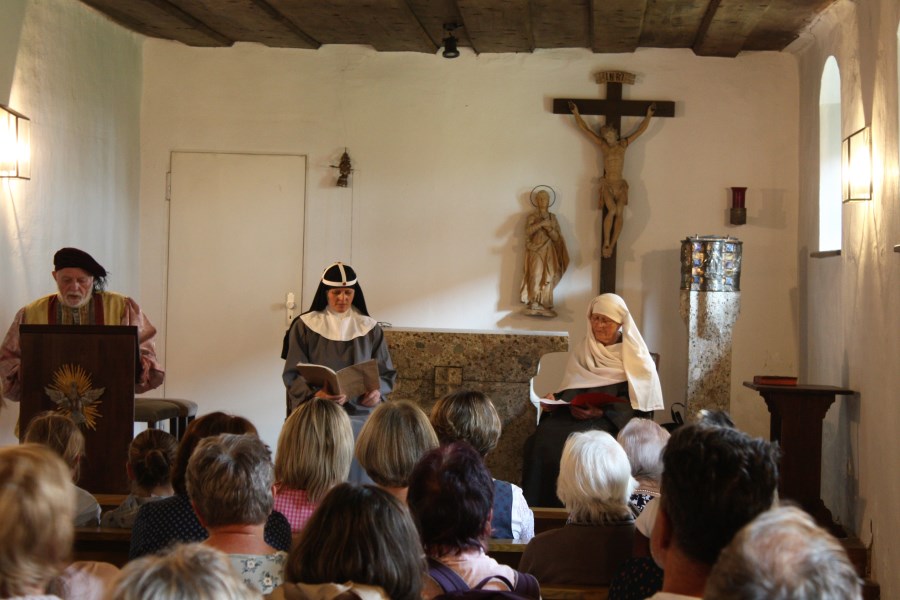 Schauspiel aus dem Leben der Heiligen Birgitta in der Klosterkapelle