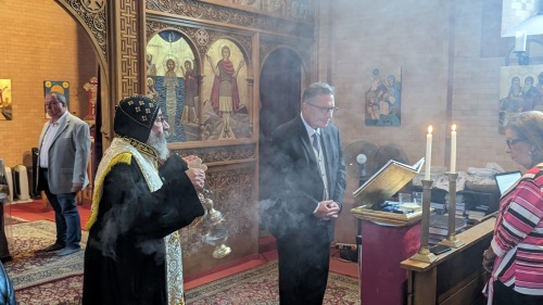 Ökumene in der Liturgie – gemeinsame Feier des Festes Kreuzerhöhung in der koptischen St. Mina Kirche 2023