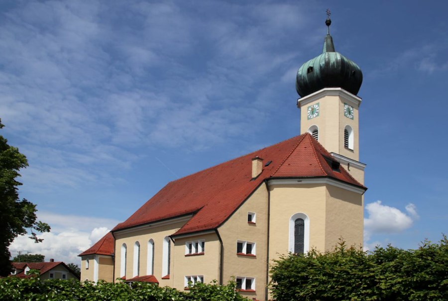 Kirche St. Emmeram außen