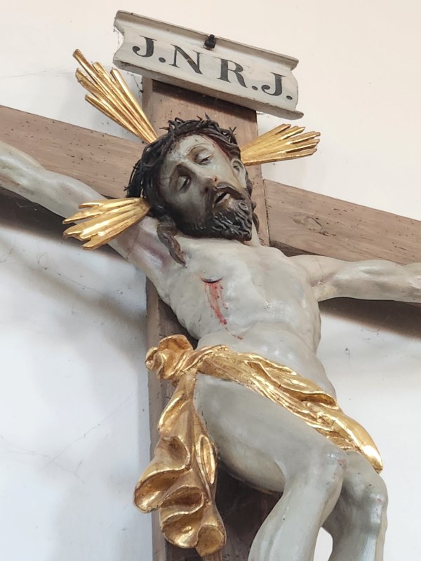 Kruzifix mit Christus