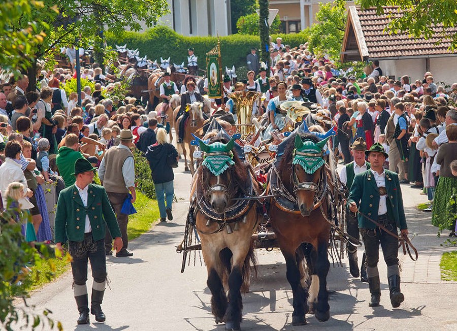 Leonhardi-Ritt Holzhausen