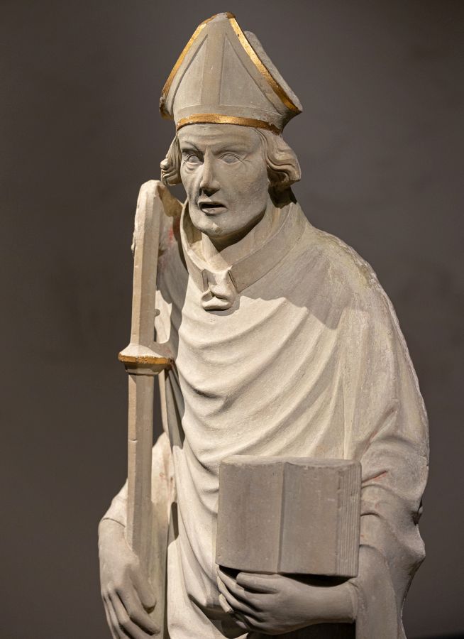 Statue des Heiligen Korbinian in der Bayerischen Landesausstellung im Diözesanmuseum Freising