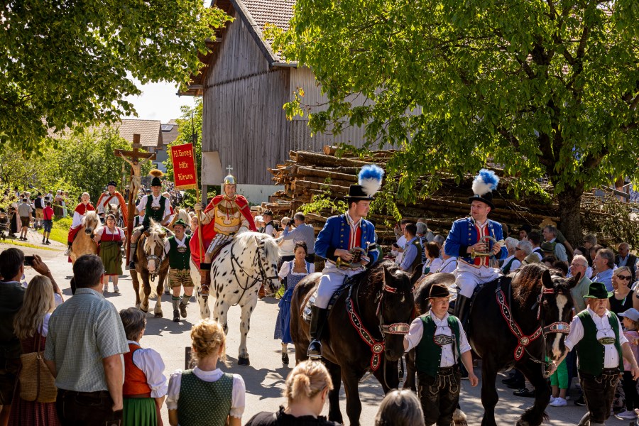 Leonhardiritt Holzhausen 2024