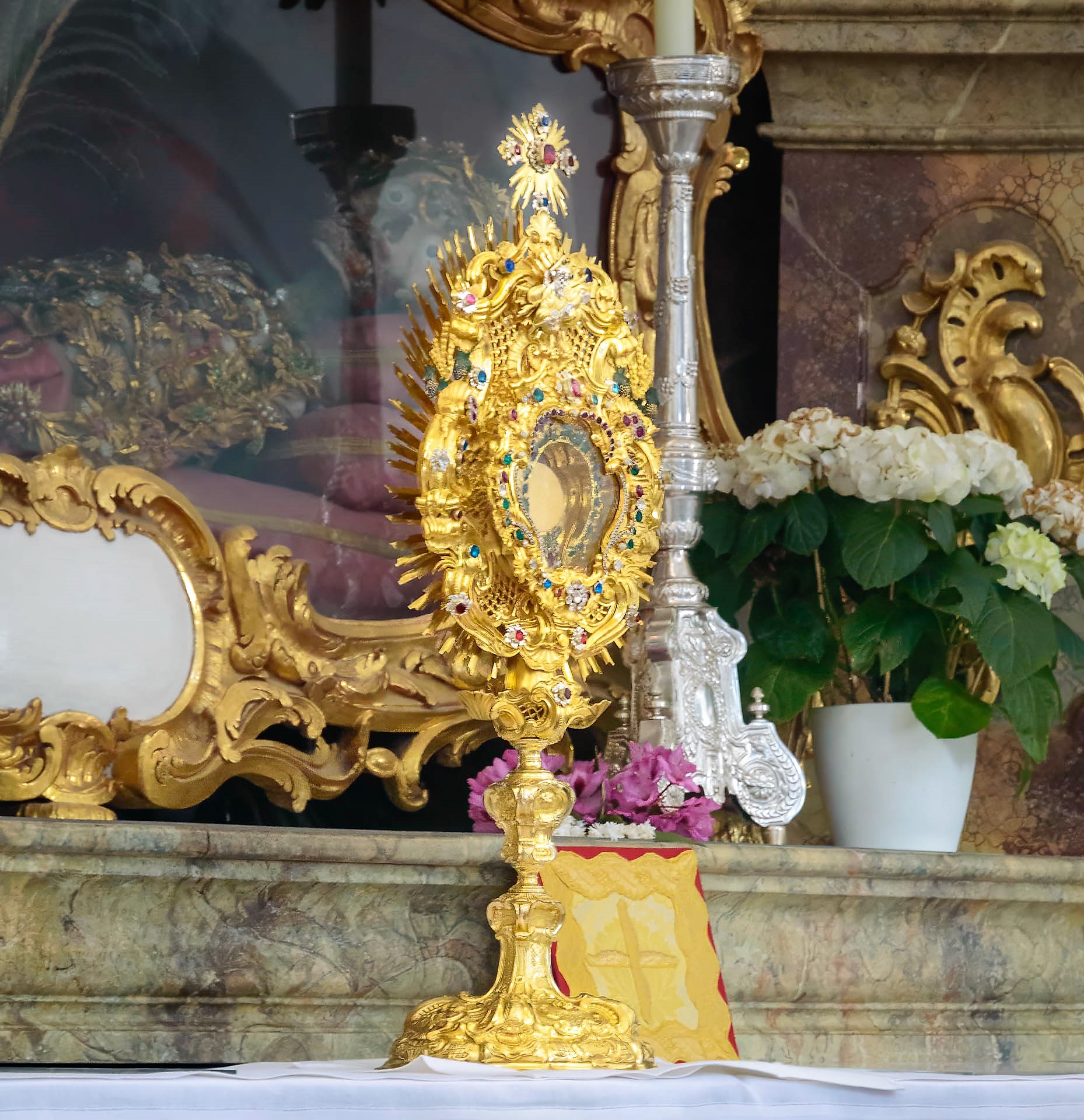 Fronleichnam in der Rotter Pfarrkirche