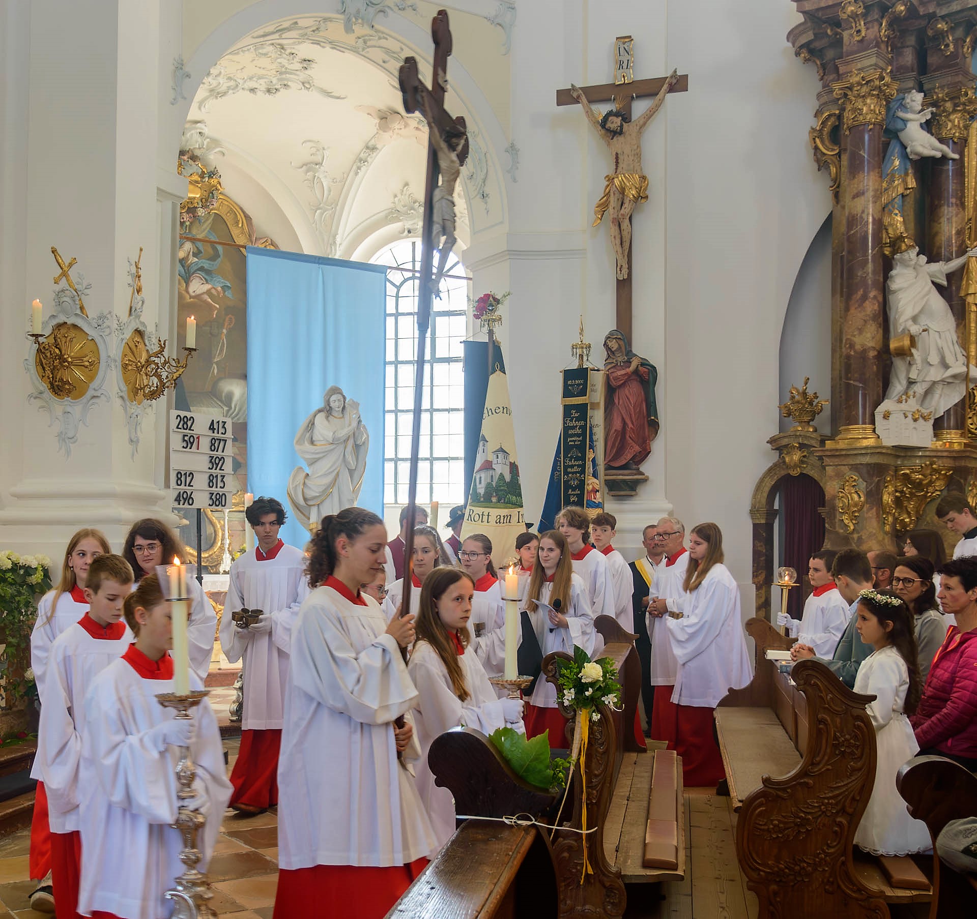 Fronleichnam in der Rotter Pfarrkirche