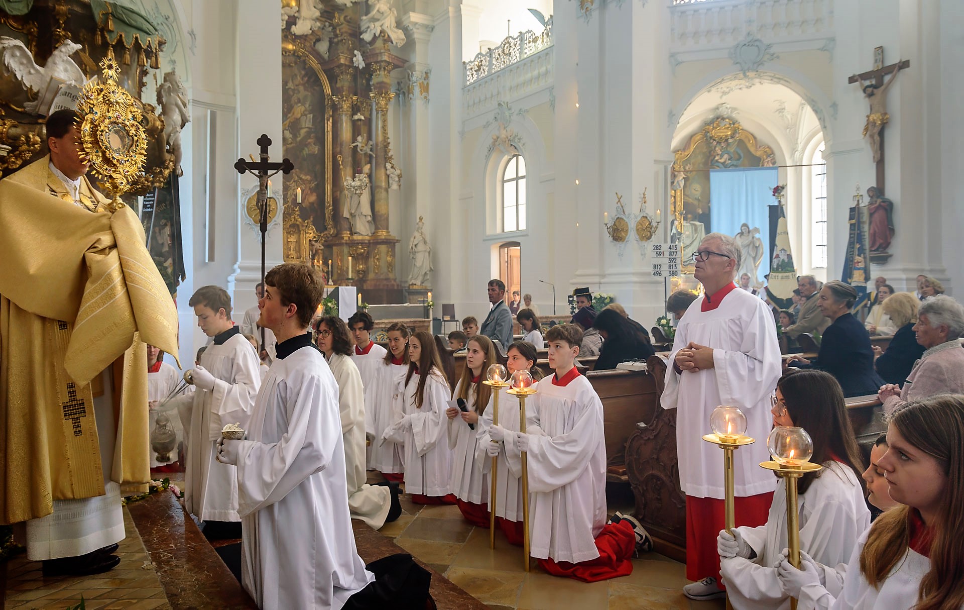 Fronleichnam in der Rotter Pfarrkirche