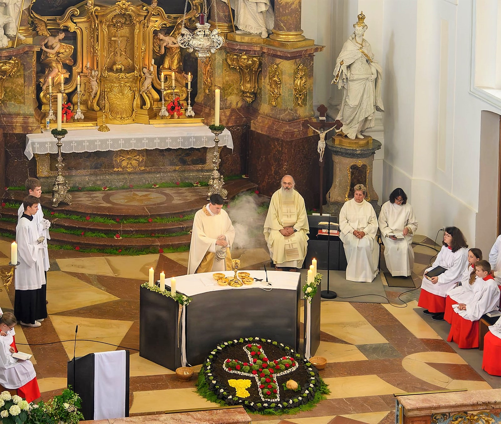 Fronleichnam in der Rotter Pfarrkirche