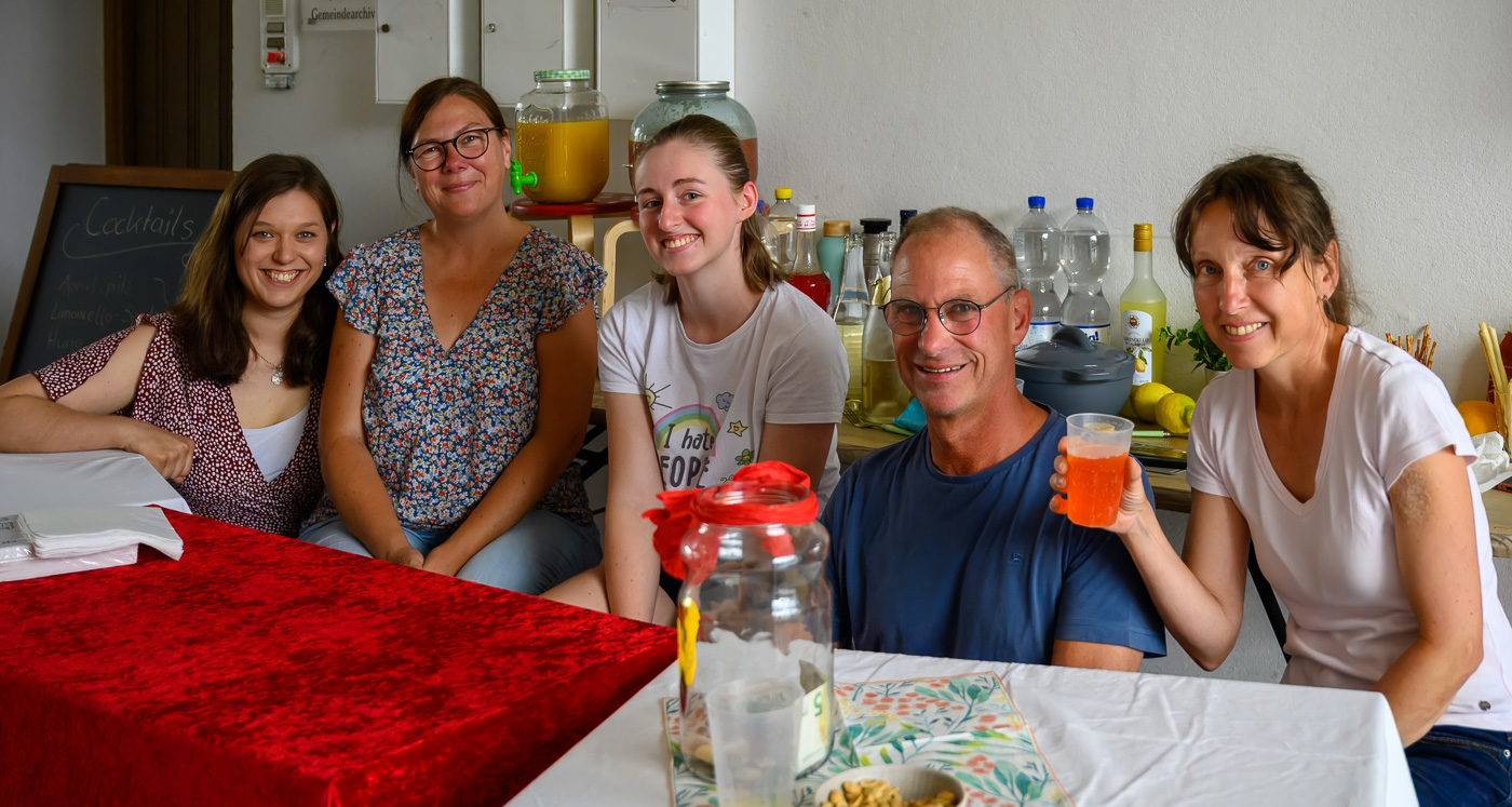 Nacht der offenen Kirche - Cocktailbar vor der Bücherei