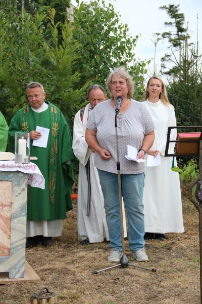 08 Christine Schmid bei der Begrüßung