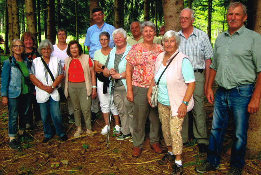 Waldbegehung 1 Foto