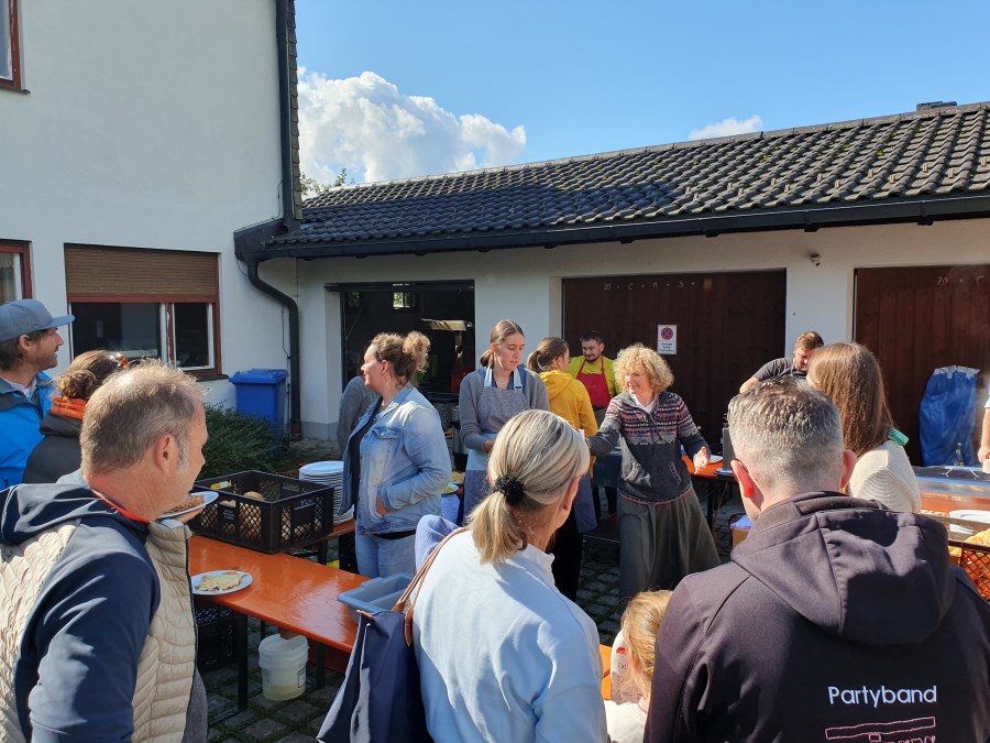 Gemeinsames Pfarrfest mit 30 Jahre Rathaus und Tag der offenen Tür im Forstamt