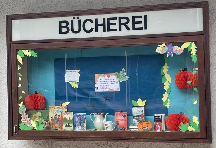 Bücherei Schaufenster Auslage