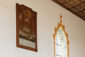 Willibald-Tafel oberhalb der Kanzel
