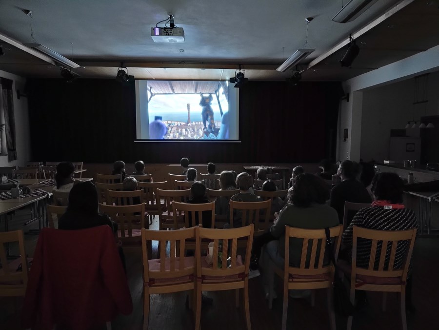 Kinderkino mit Elterncafé 3