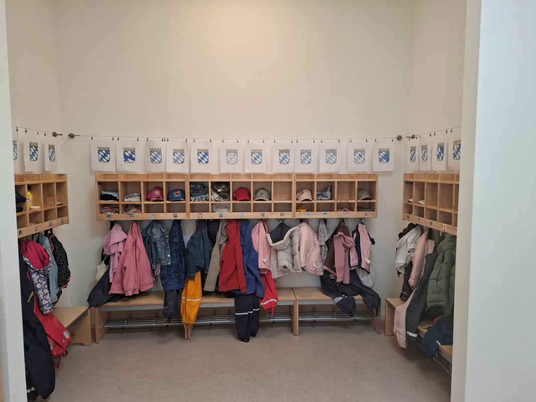 Garderobe Käfer