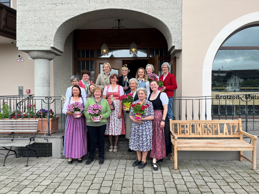 kfd Jubilare 2025 mit Vorstandschaft