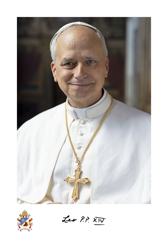 2025-05-Foto-Ufficiale-Papa-Leone-XIV_Copyright-VATICAN-MEDIA