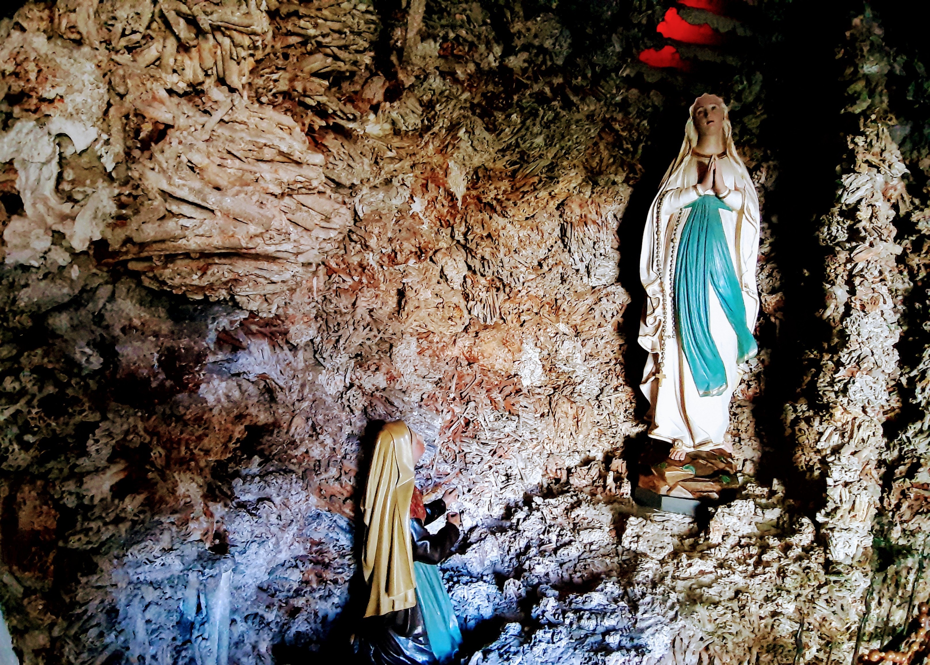 250725 Lourdesgrotte Friedhof Forstinning