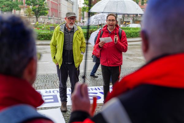 Ansprache von Stadtrat Wolfgang Jagel (Die Linke) bei der Aktion auf dem Gärtnerplatz