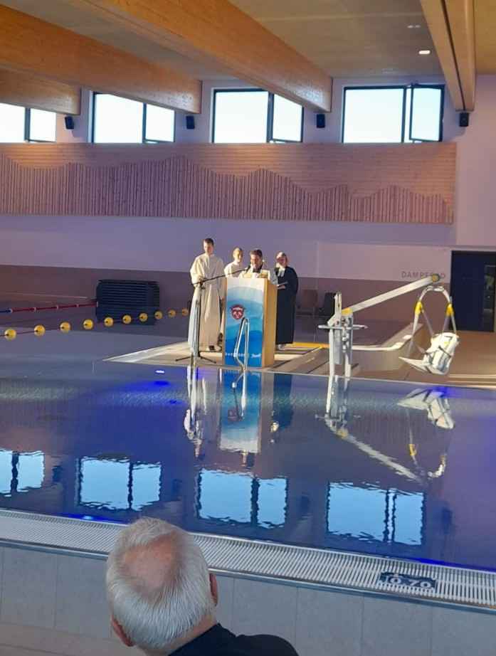 Schwimmbad-evang_kath