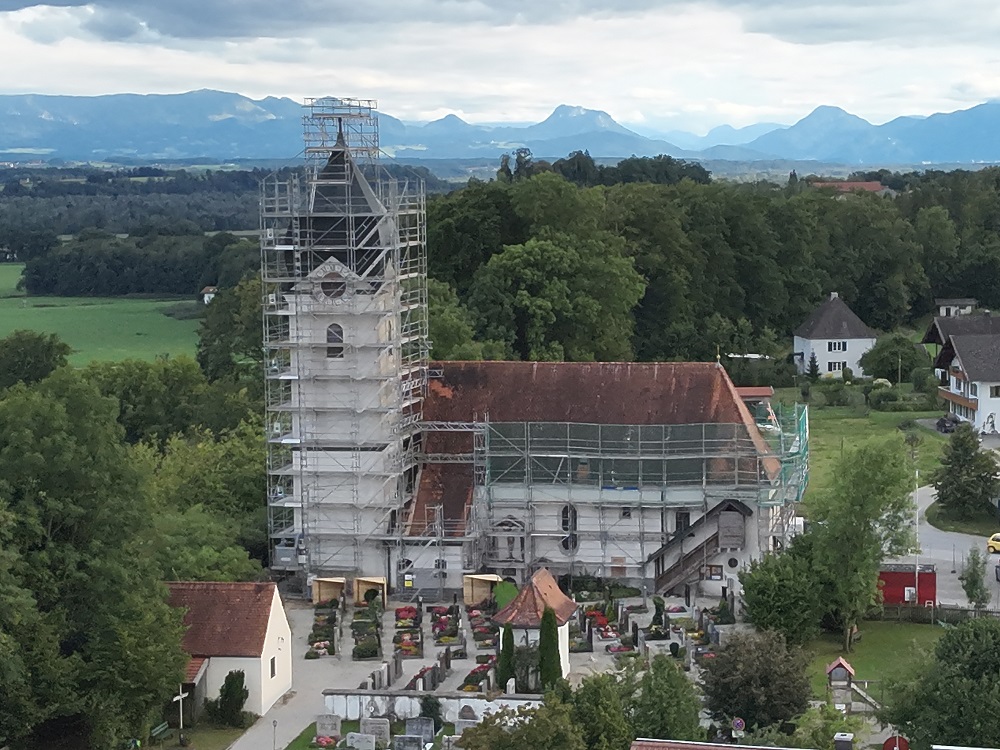 Foto Kirche Gerüst