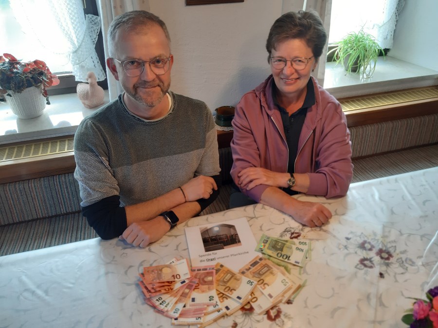 Kräutersträußerl_Spendenübergabe