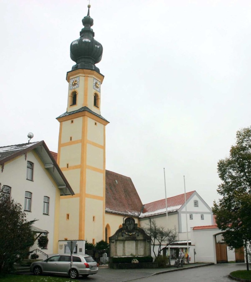 Pfarrkirche Höslwang
