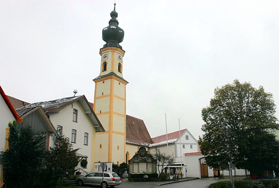 Pfarrkirche St. Nikolaus Höslwang