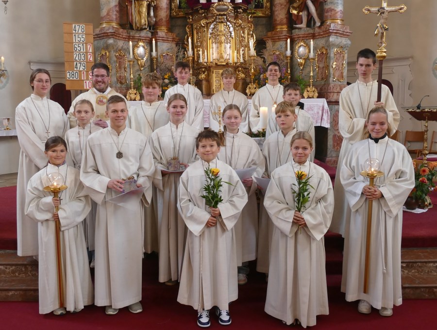 Neue_Inzeller_Ministranten_alle1