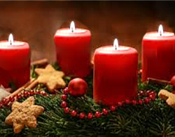 2025-12-adventskranz-4-kerze-brennt