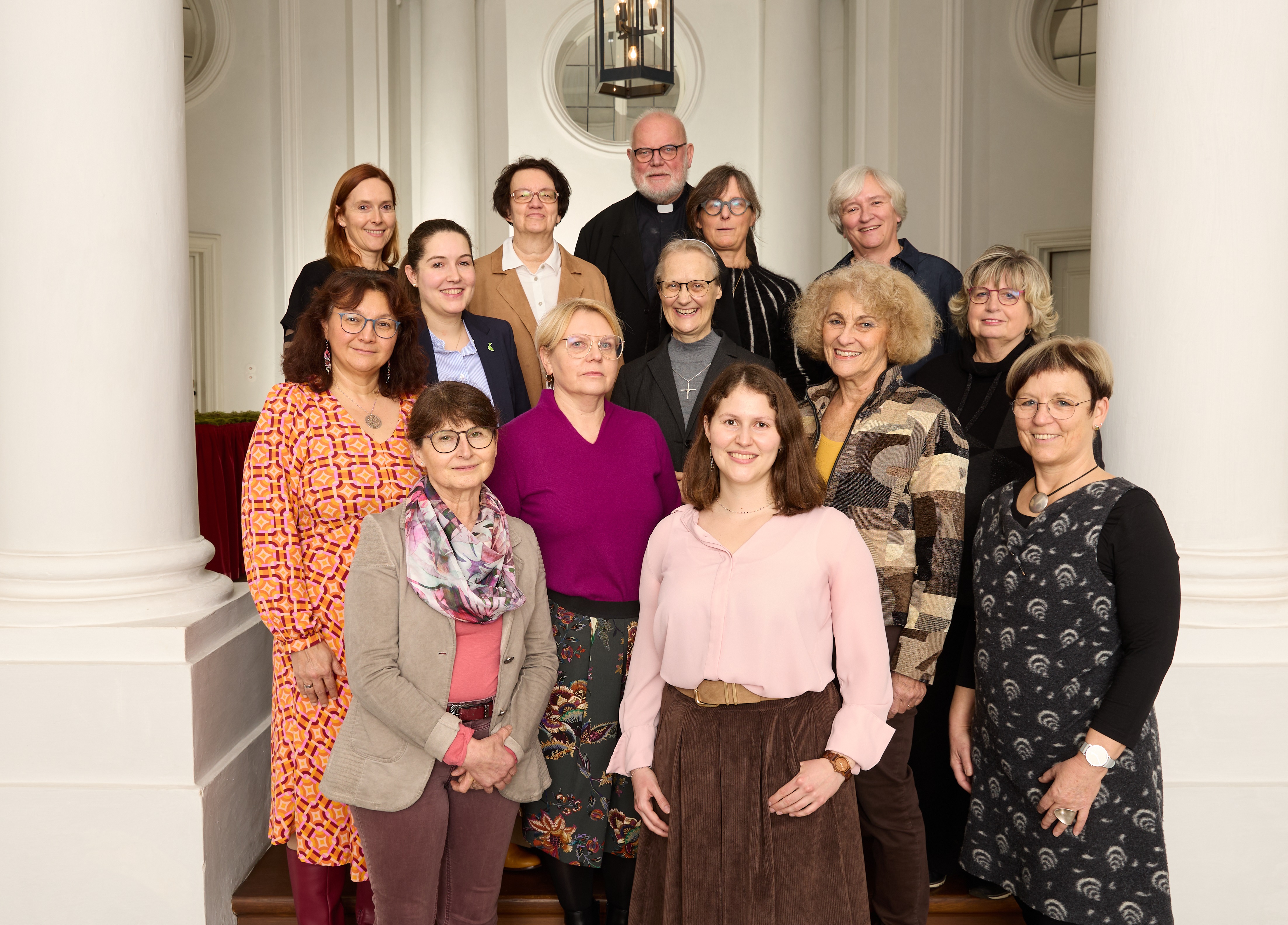 IX. Bischöfliche Frauenkommission