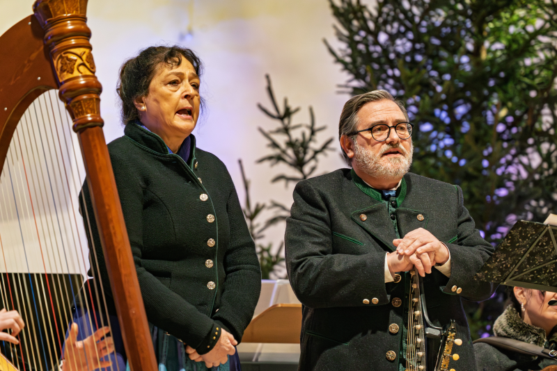 Familienmusik Röpfl beim Pasinger Adventssingen