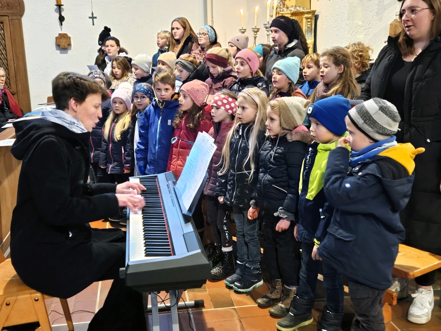 St_Georg_Adventliches_Abendlob_2025_Kinderchor