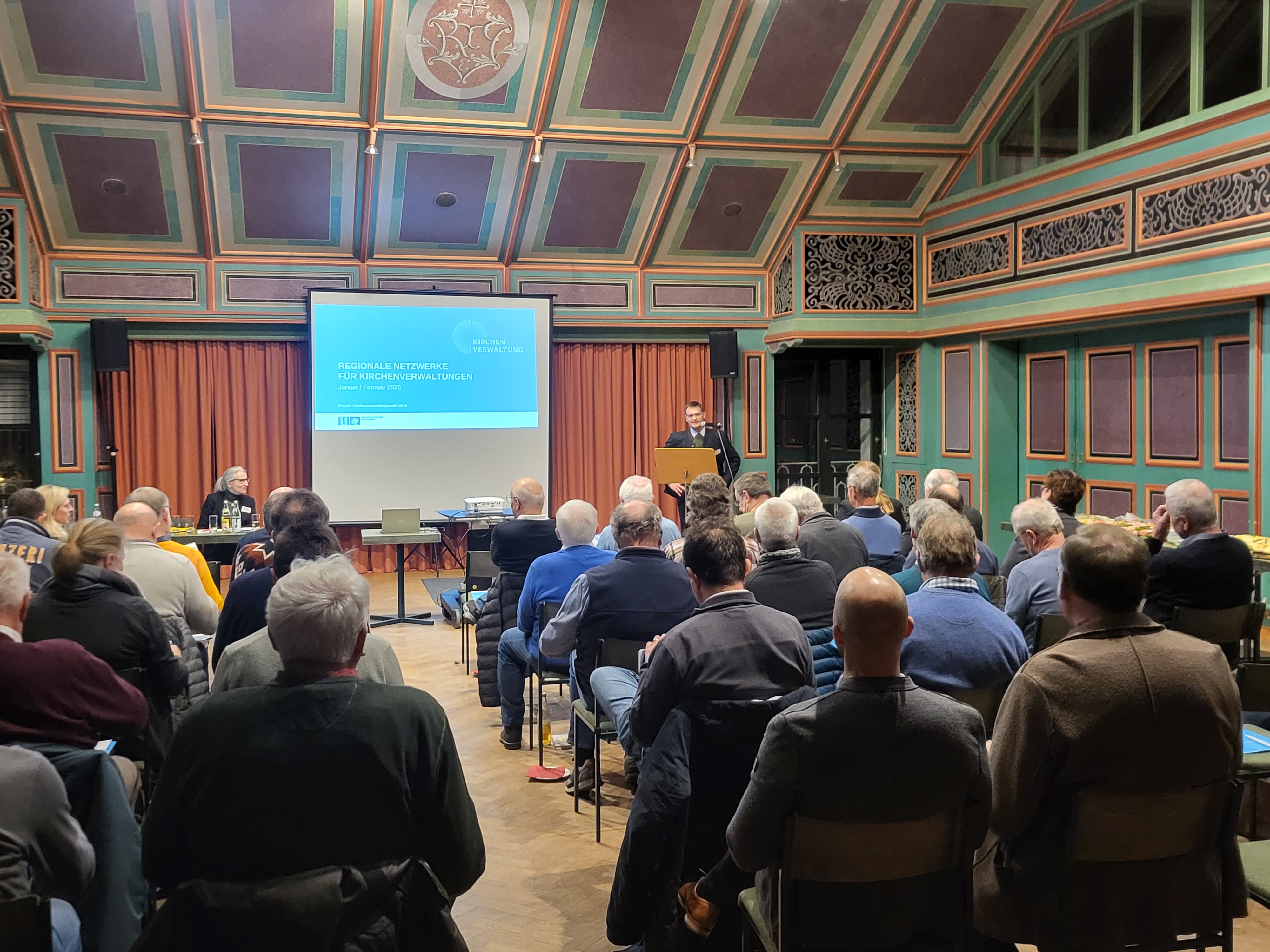 Regionale Netzwerke für Kirchenverwaltungen