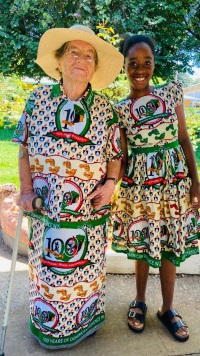 Sambia 100 J Dominikanische Schwester