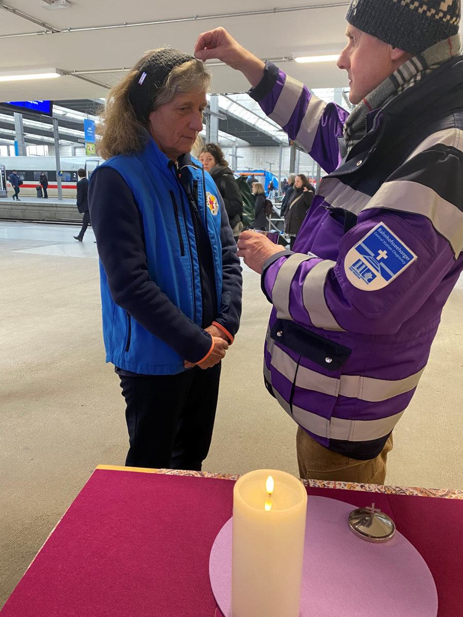 Auflegung Aschenkreuz