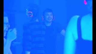Platzhalter-Bild fuer YouTube-Video